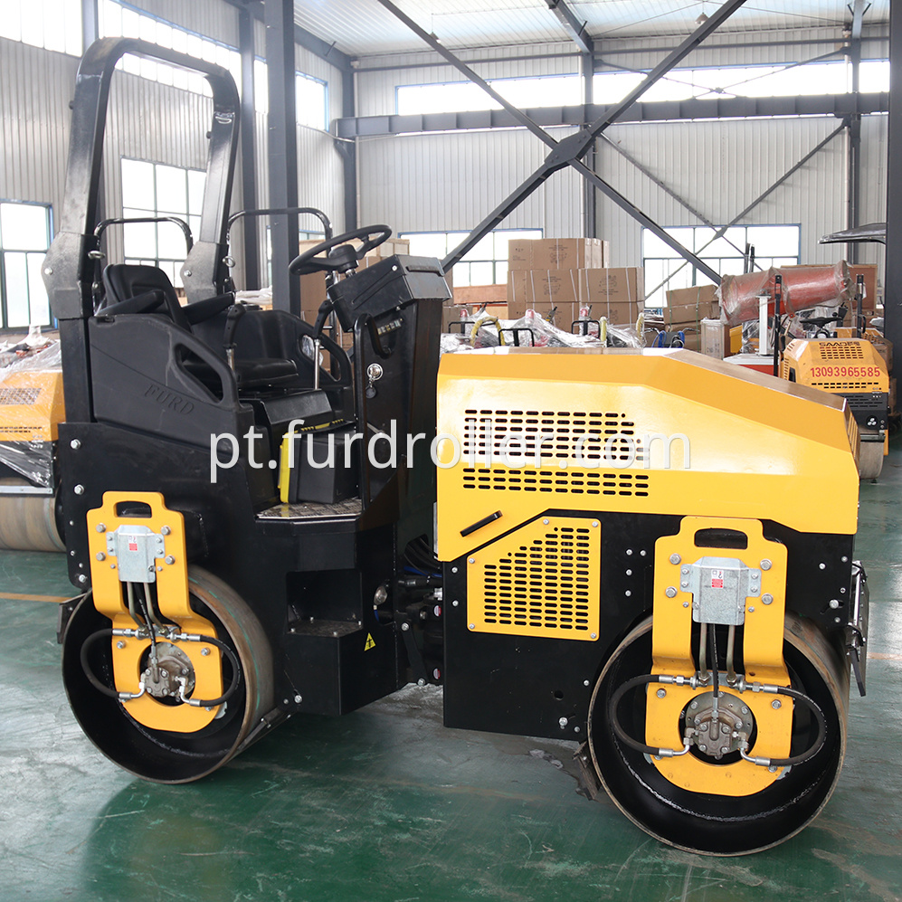 FYL-1200 3Ton Road Roller Machine